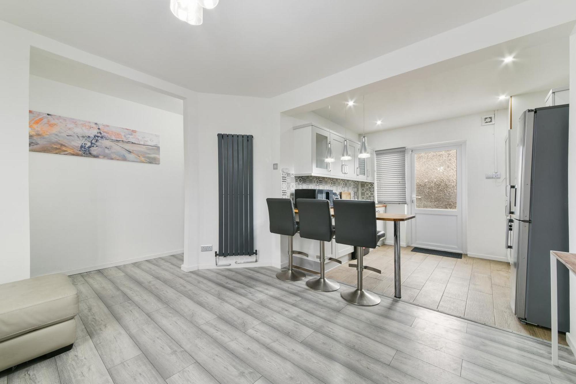 Bromley Serviced Apartments - Beckenham Place Park - London - 2 Bed House - Free Parking - 2 Beds 1 Sofabed Dış mekan fotoğraf